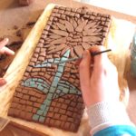 Cours de poterie pour enfants. Stage de poterie pour enfants. Atelier de poterie "de Terre et d'ici" Bouc Bel Air. Aix-en-Provence. Marseille.